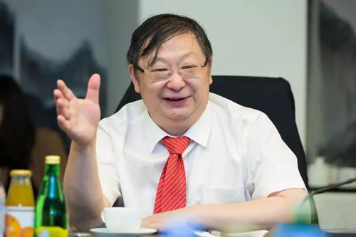 包含沈阳东进迈出国际足坛，瞄准卓越表现的词条